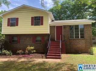 2717 Emerald Ave, Bessemer, AL 35023