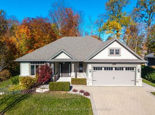 19 Erin Pl, Lambton Shores, ON N0M1T0