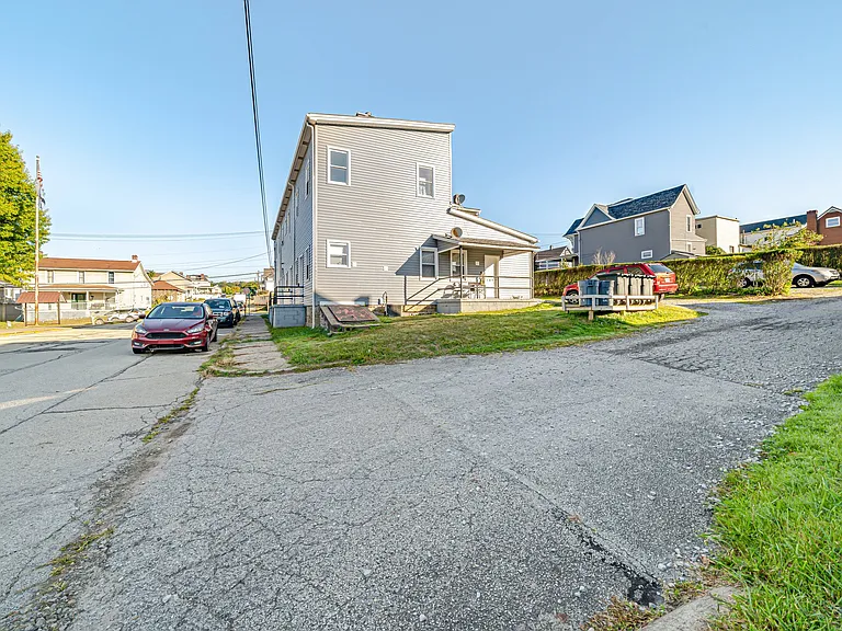 507 Short St #1 — Photo 4