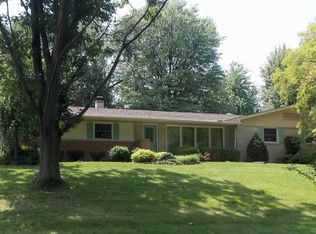 32 Morningside Dr, Washington, IN 47501