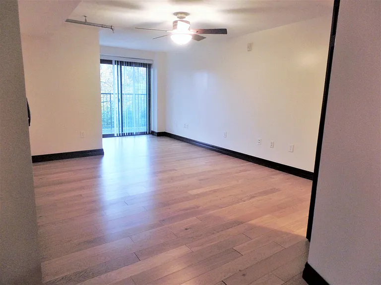 Gallery CWE — Photo 90