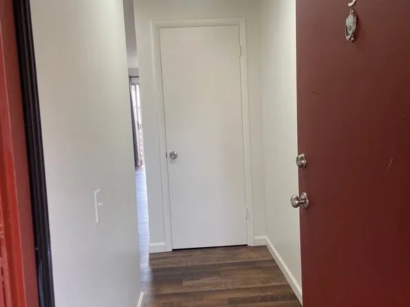 MacKinnon Meadows Apartments