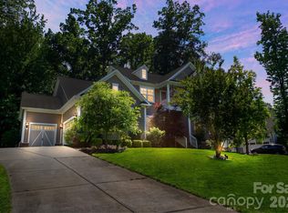 124 Shimmerlake Ln, Belmont, NC 28012
