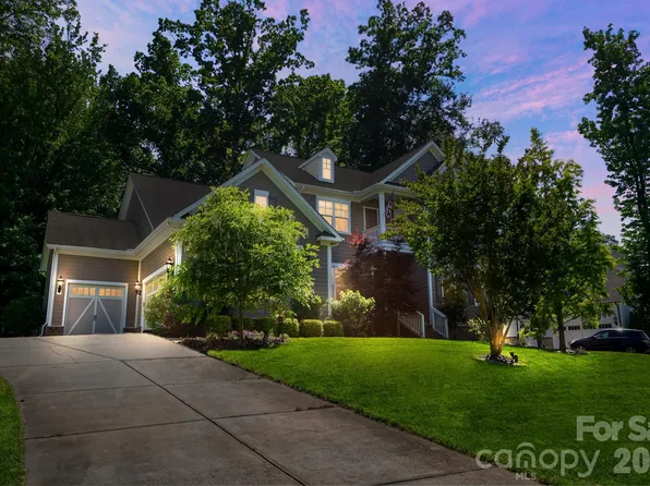 124 Shimmerlake Ln, Belmont, NC 28012