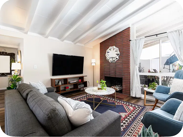 7801 Capistrano Ave — Photo 17