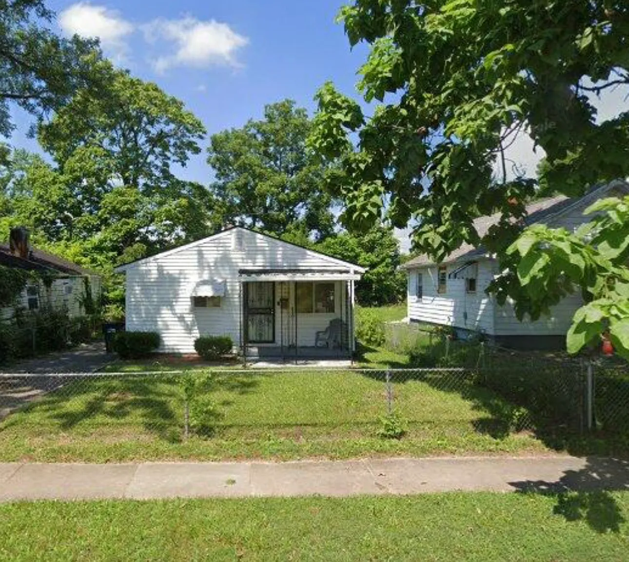 3 bed, 672 sqft, $925 — Photo 3