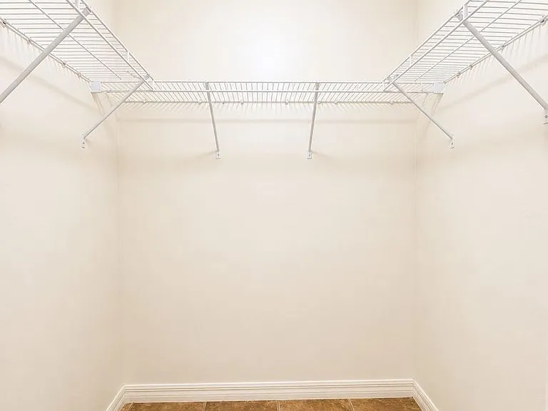 509 NE 24th Pl #A — Photo 13