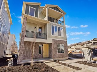 13 N Rio Grande Ave, Salt Lake City, UT 84125