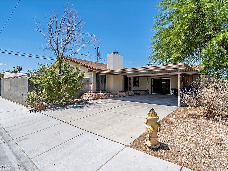 1st image of 4401 Saint Andrews Cir
