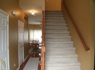 1047 Vermont Ave, Troy, MI 48083