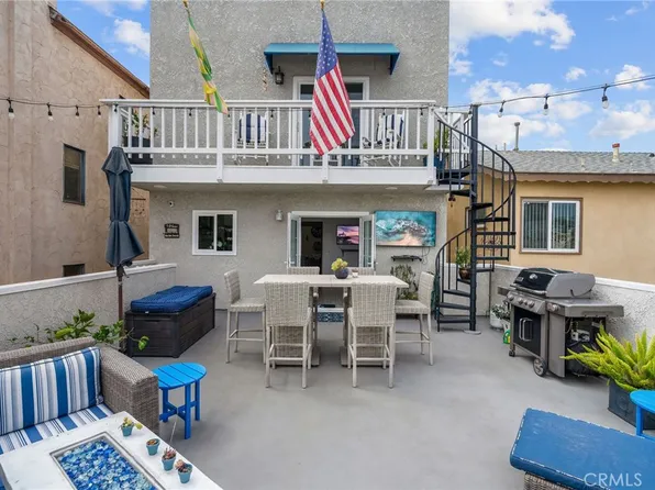 7B Surfside Ave, Seal Beach, CA 90740