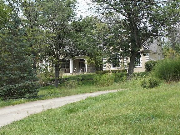 3rd image of 2784 Ashton Dr