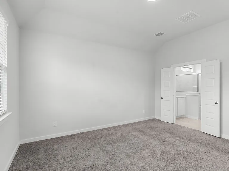 221 Caliber Ct — Photo 20