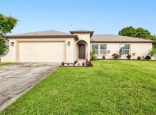 9155 Aster Rd, Fort Myers, FL 33967