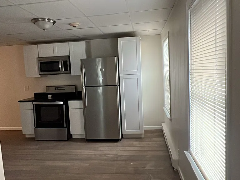 505 Washington St #2 — Photo 8
