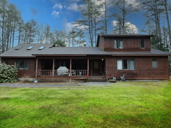 2727 Schroon River Rd, Warrensburg, NY 12885