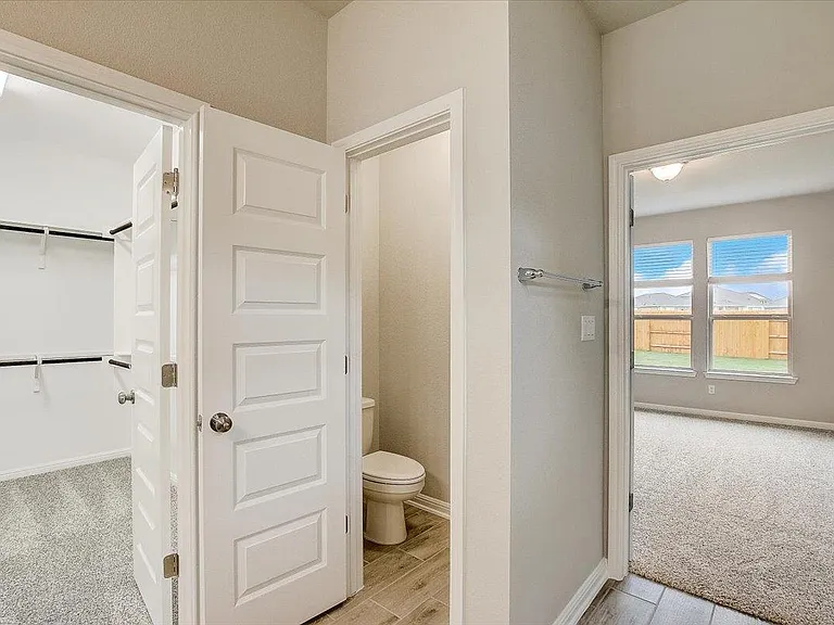 108 Peruvian Ln — Photo 27
