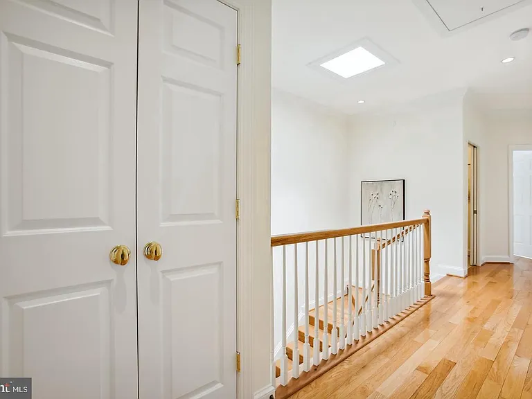 7022 Little Leaf Linden Ln — Photo 23