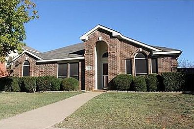 1st image of 1403 Primrose Ln