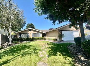 1433 Bay Tree Dr, Gilroy, CA 95020