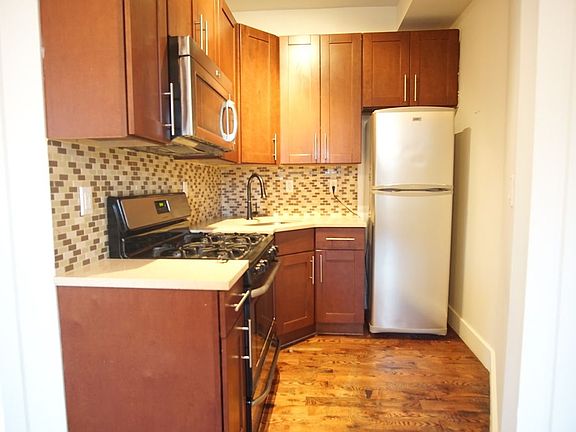 3rd image of 92 Malcolm X Blvd #3CC