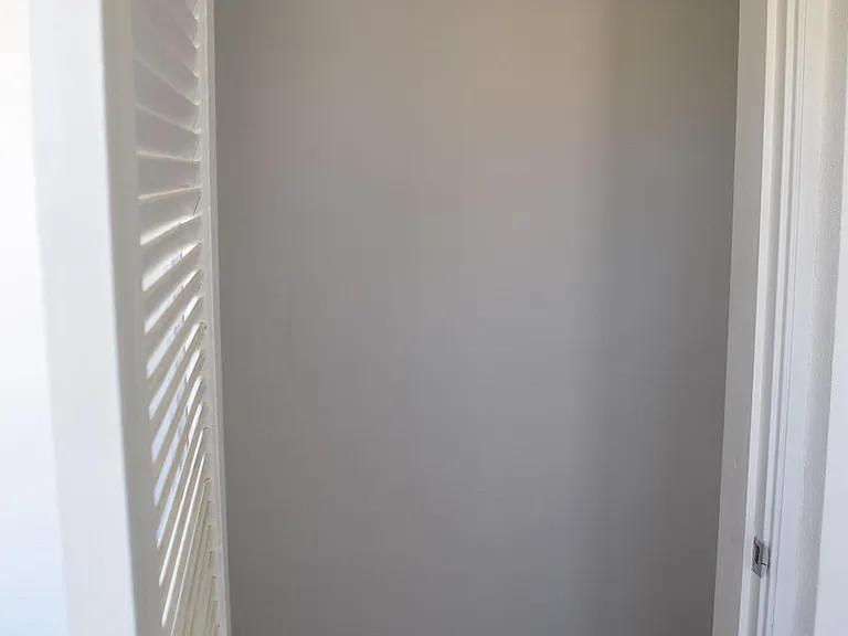 2747 Dudley Dr E #D — Photo 10