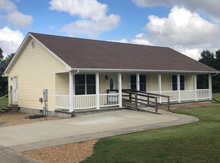 607 E Lackland St, New Florence, MO 63363