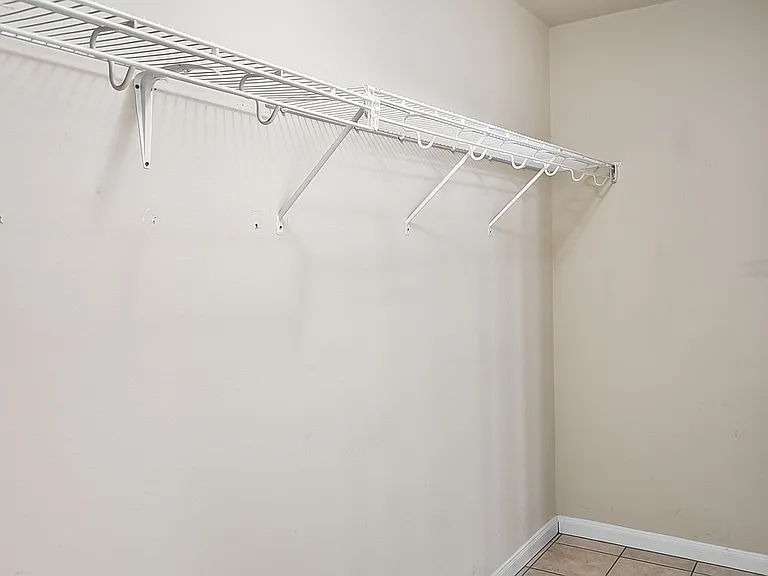 10003 Magnolia Riv — Photo 13