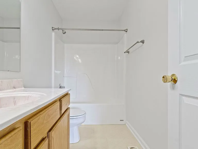 10411 Packard Dr — Photo 13