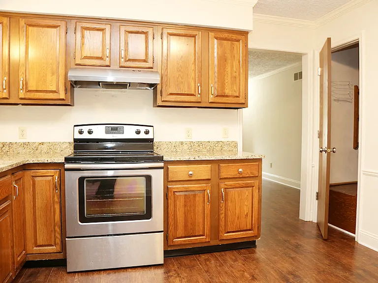 1398 Compton Ct 2bed 1bed UPDATED Ranch