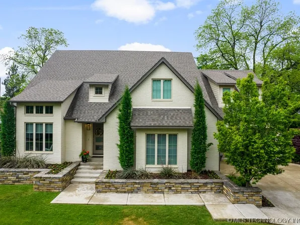 2526 S College Ave, Tulsa, OK 74114