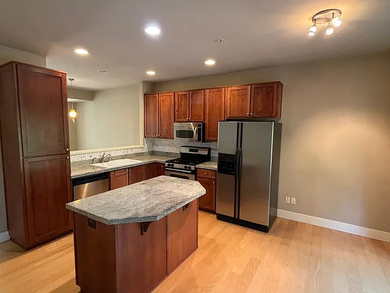 2145 NE 50th Way — Photo 26