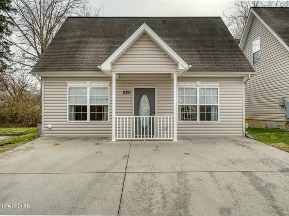 920 Hazelbrook Way, Knoxville, TN 37912