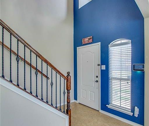 3rd image of 4101 Indian Run Dr