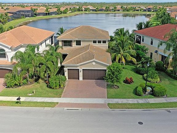 2nd image of 2739 Cinnamon Bay Cir