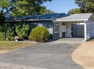 1367 1/2 Vineyard Dr, Templeton, CA 93465