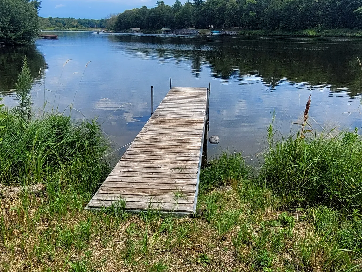 2 bed, 1300 sqft, $2,000 — Photo 4