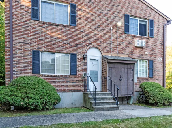 68 Sharon Road APT 1, Waterbury, CT 06705