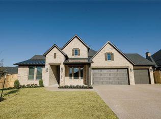 4392 Iron Mountain Dr, Bryan, TX 77802