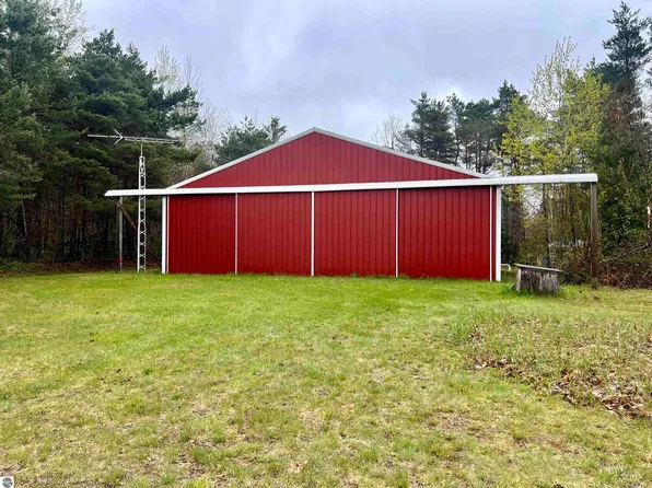 1163 S Taxiway Echo #131, Lake City, MI 49651