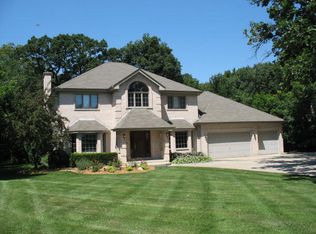 6N242 Circle Ave, Medinah, IL