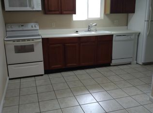 211-4 Greenbriar Rd, Carterville, IL 62918