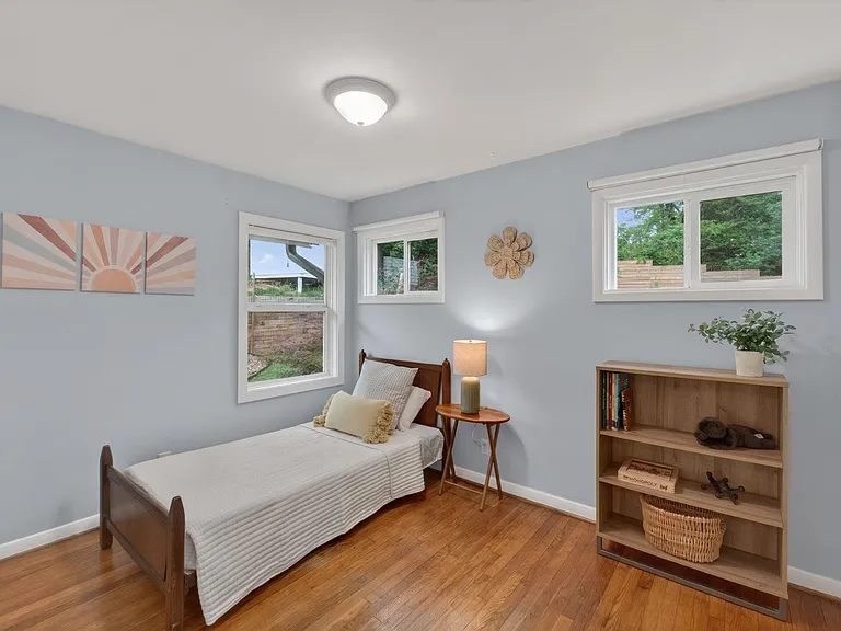 1408 Baker St #A — Photo 17