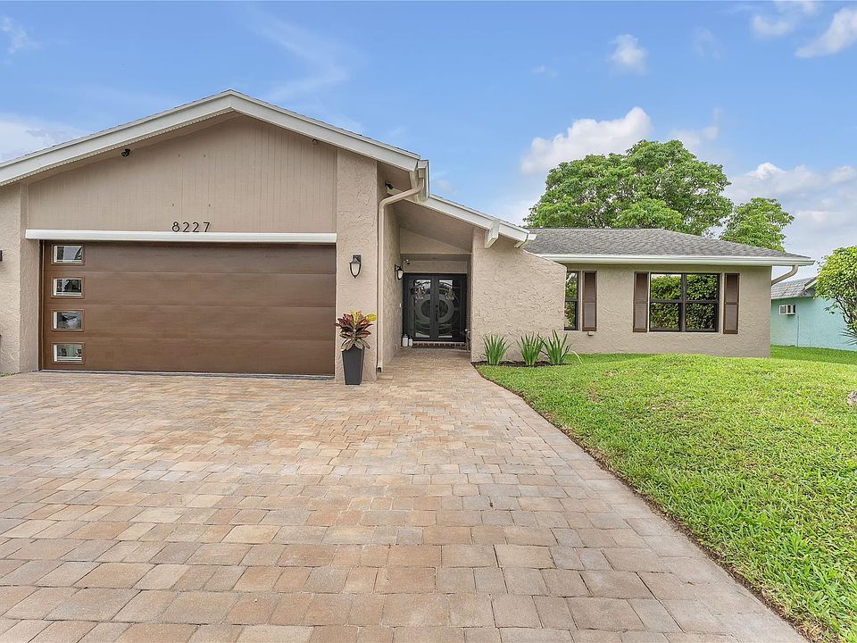 1st image of 8227 Cassia Terrace