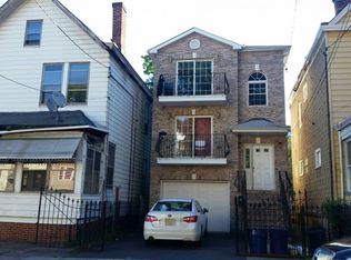 108 S 11th St, Newark, NJ 07107