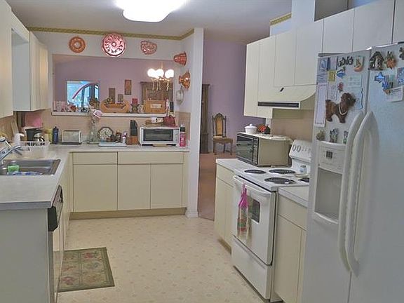 4th image of 6826 Orange Ave