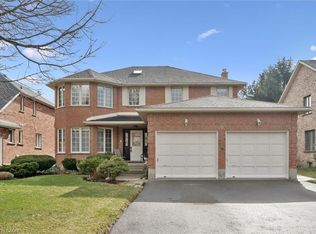 605 Stonebury Cres, Waterloo, ON