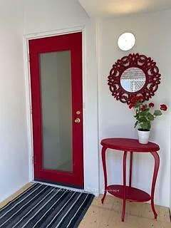 3 bed, $2,400 — Photo 3