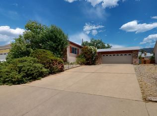 2010 Crescent Dr, Alamogordo, NM 88310