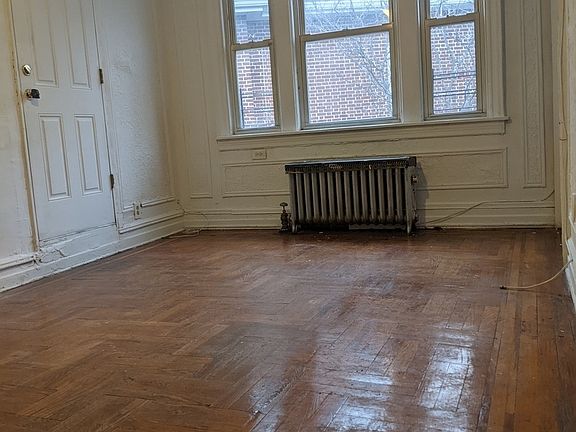 4th image of 535 W 232nd St APT 3